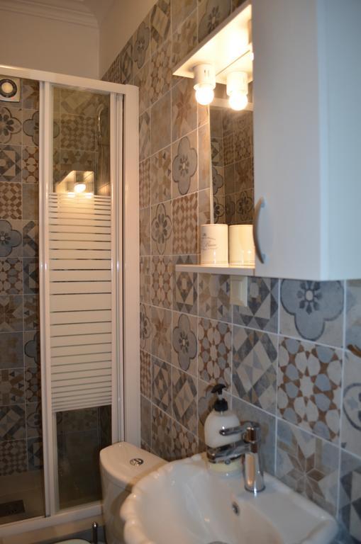 Kentrikon Deluxe Apt. Thessaloniki Buitenkant foto